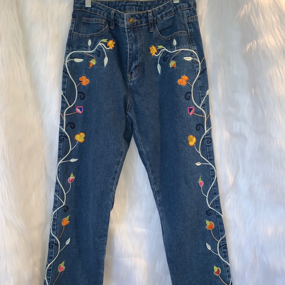 Floral printed mom jeans